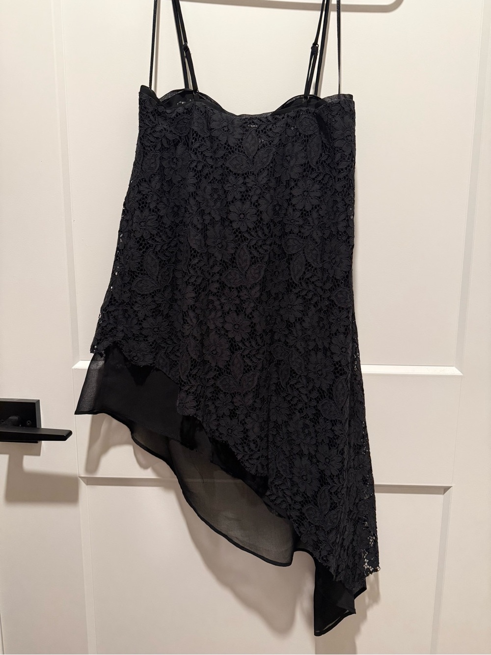 Zara Black Lace Asymmetric Topp